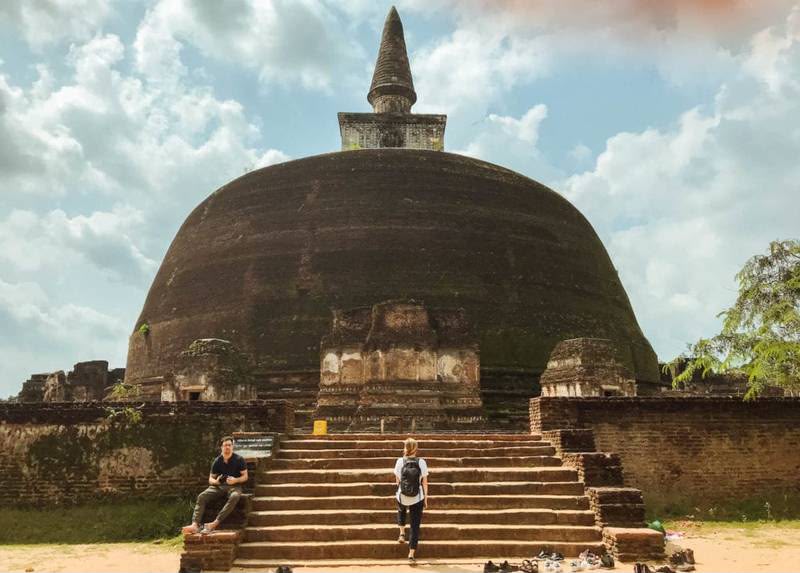 Polonnaruwa Ancient City (Rankoth Vehera, Vatadage & Royal Palace Ruins)