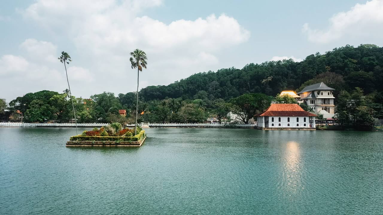 Kandy & The Central Highlands